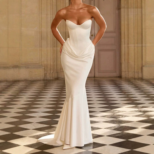 Damen Glamouröses Abendkleid mit taillierter Korsett-Optik EB