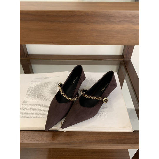 Damen spitze Pumps mit dekorativer Kettenapplikation EB