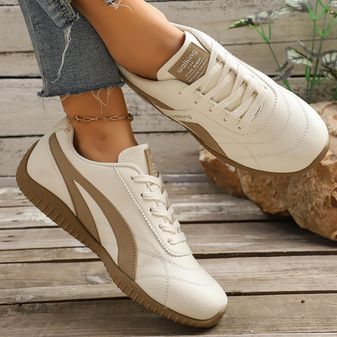 Damen Sportlicher Komfort-Sneaker mit retro-inspirierter Laufsohle EB