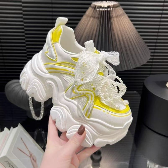 Damen modische Sneakers mit dekorativen Perlen und luftiger Mesh-Oberfläche EB