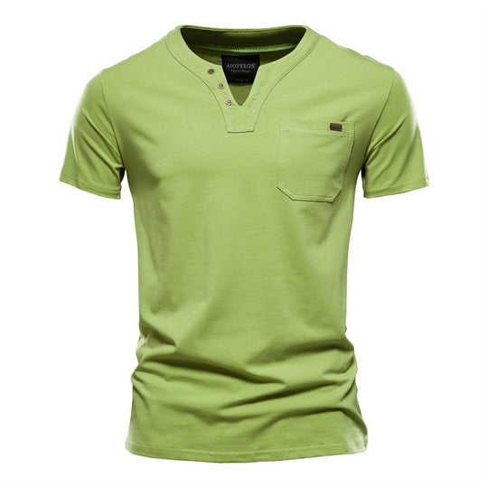 Herren Kurzarm-Shirt mit modernem Henley-Ausschnitt und Brusttasche EB