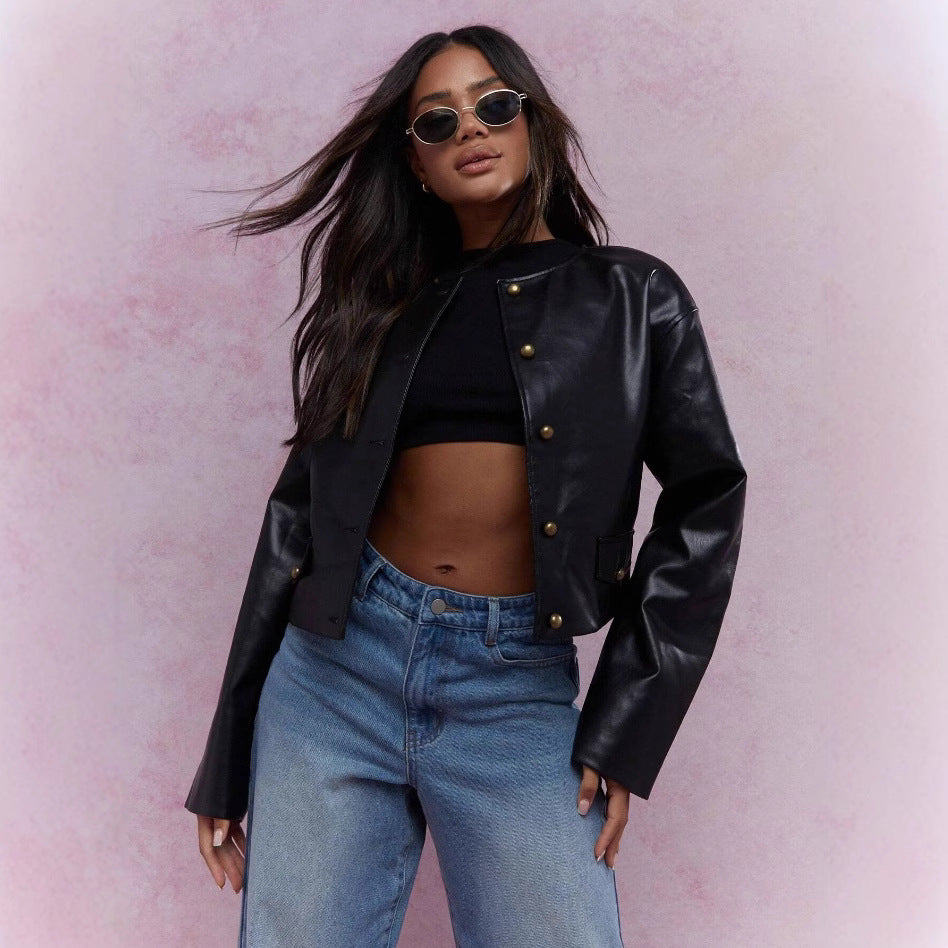 Damen Kunstlederjacke mit glänzendem Finish und dekorativen Knöpfen EB