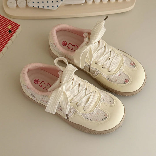 Damen Sneakers mit elegantem Blumendruck und Softeinsätzen EB