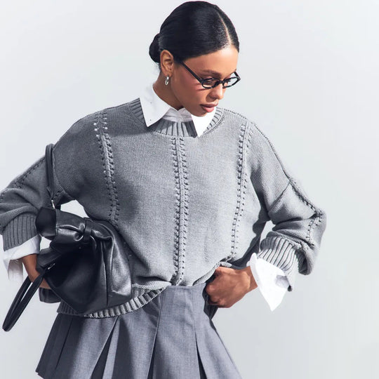 Damen Modischer Strickpullover mit Lochmuster EB