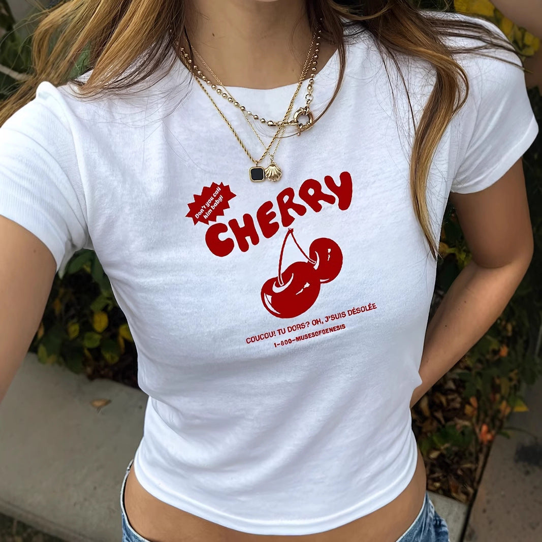 Damen T-Shirt mit künstlerischem Statement-Print und figurbetontem Schnitt EB