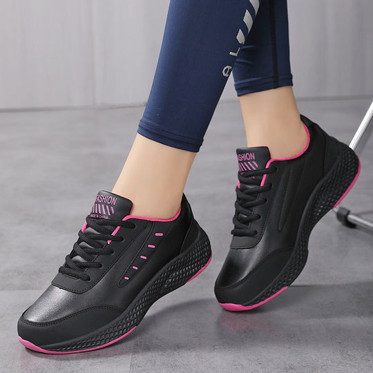 Damen Sportliche Sneakers mit atmungsaktivem Mesh-Obermaterial und rutschfester Sohle EB