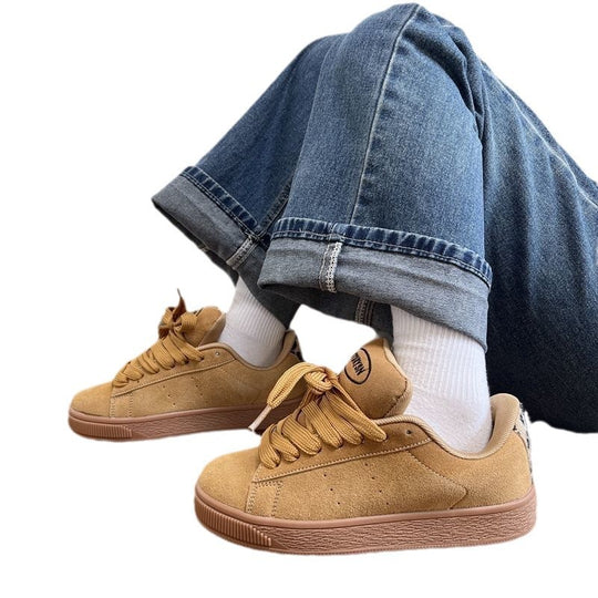 Damen Sneaker mit weichem Nubukleder und gepolsterter Innensohle EB
