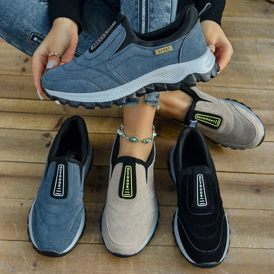 Damen Slip-On Sneakers mit elastischer Einfassung und rutschfester Profilsohle EB