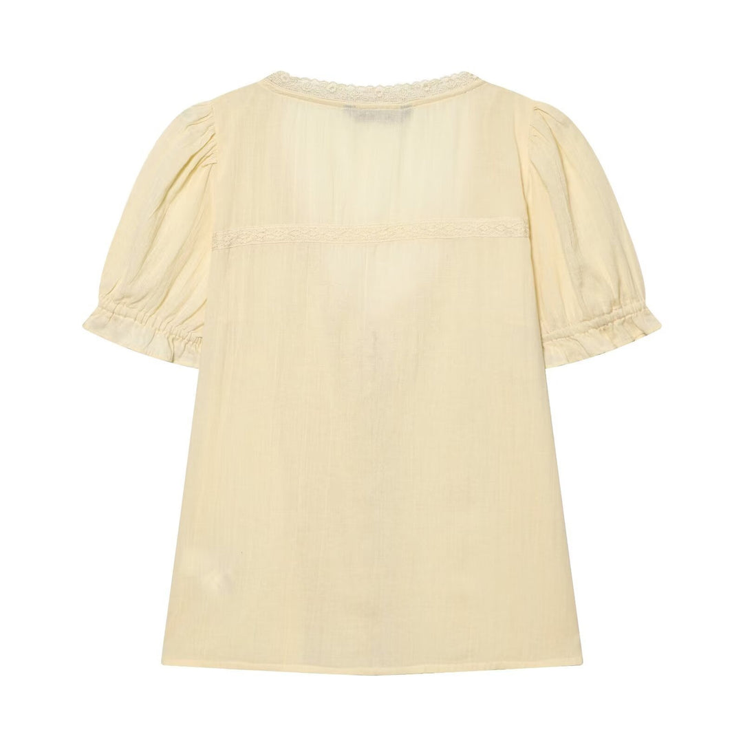 Damen luftige Bluse mit Rüschendetails und dekorativen Knöpfen EB