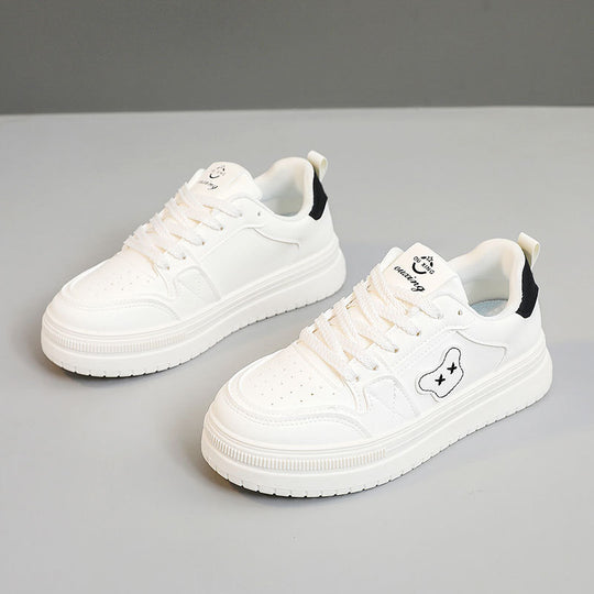 Damen Sportliche Sneaker mit atmungsaktiver Mesh-Oberfläche und robustem Profil EB