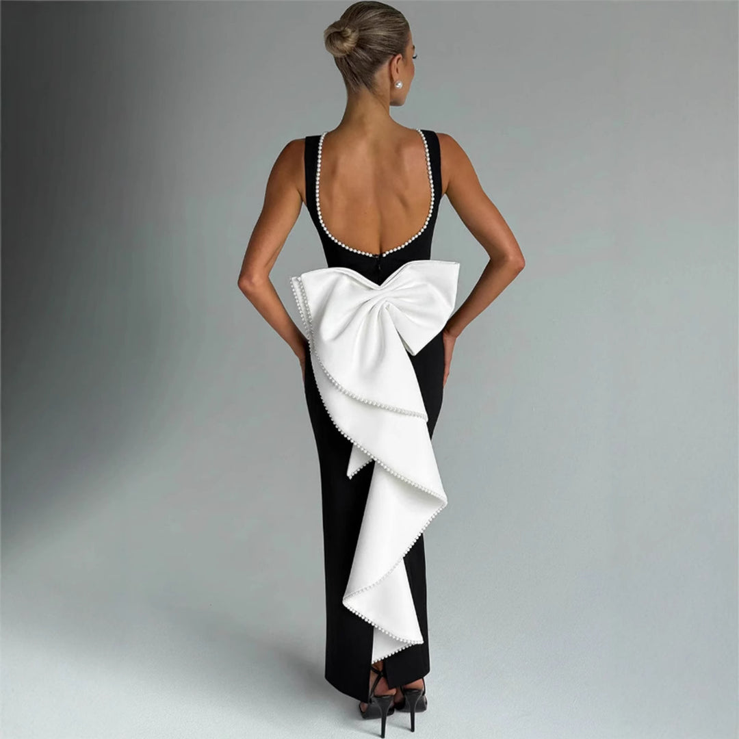 Damen Elegantes Maxikleid mit strukturierter Silhouette und stilvollem Design EB
