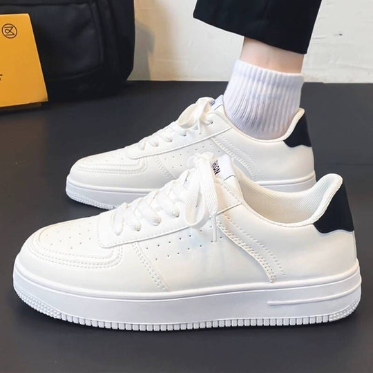 Damen Sportliche Sneakers mit atmungsaktiver Oberflächenstruktur und dämpfender Sohle EB