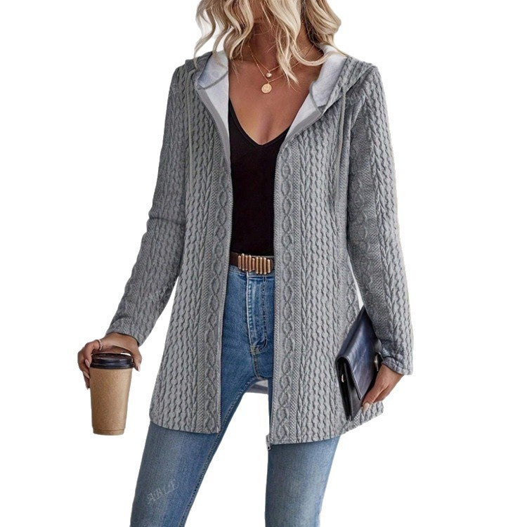 Damen Strickjacke mit Kapuze und trendigem Zopfmuster EB