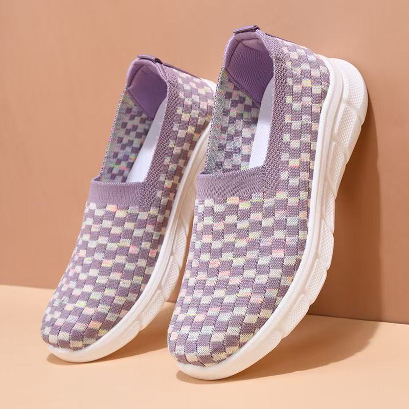 Damen Slip-On Sneakers mit flexiblem Strickdesign EB