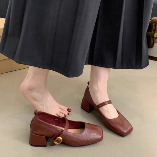 Damen Ballerinas mit modischem Riemchen und komfortablem Fußbett EB