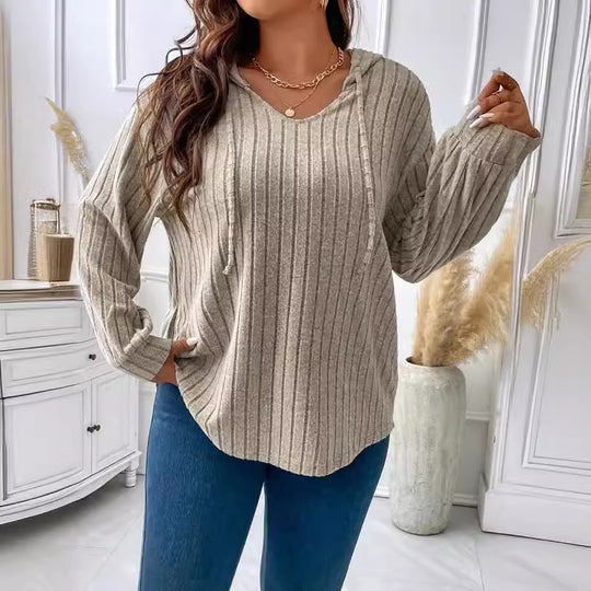 Damen nan gerippter Kapuzenpullover aus Feinstrick mit V-Ausschnitt EB