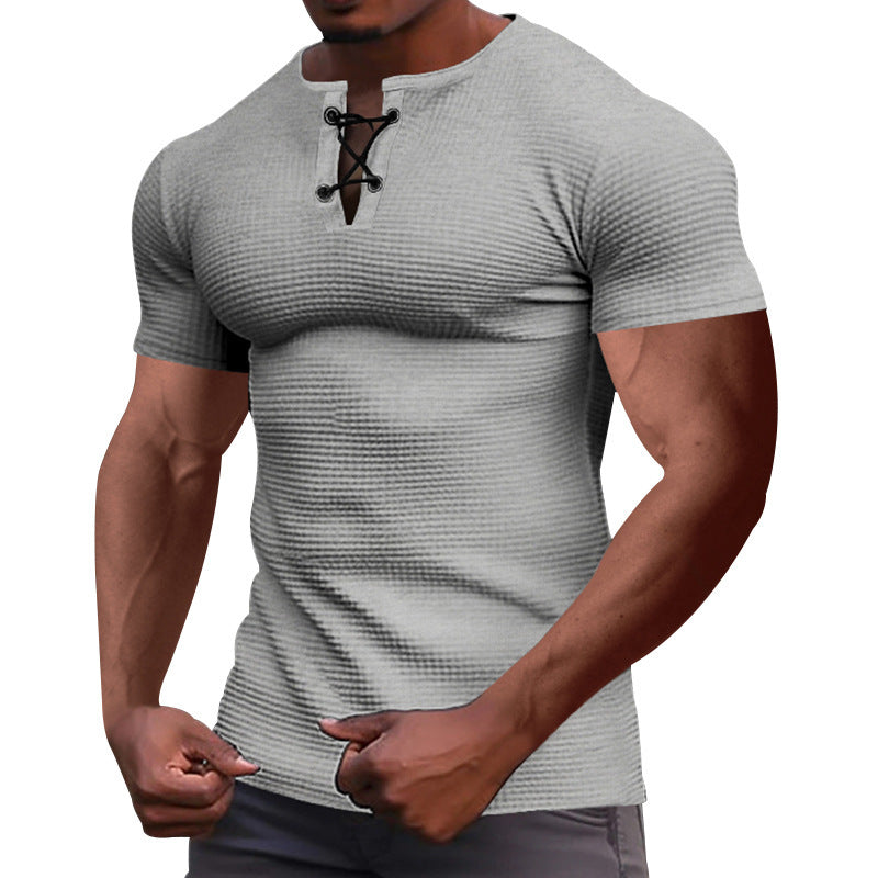 Herren nan Kurzarmshirt mit Schnürkragen, Metallösen und feinem Strukturjersey EB