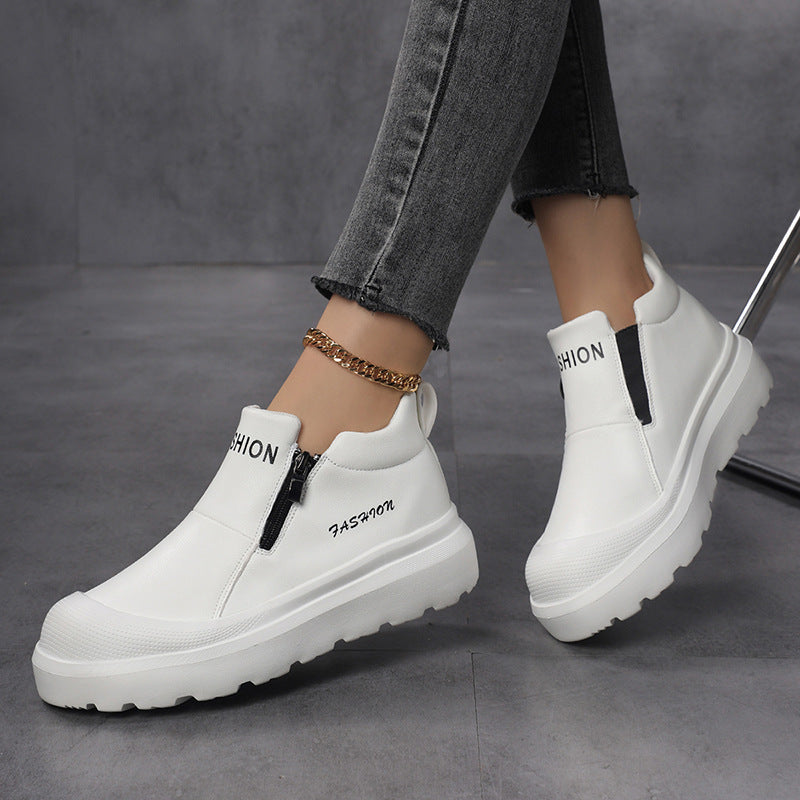 Damen nan Plateau-Sneaker mit seitlichem Reißverschluss, gepolstertem Komfortfußbett und profiliertem Laufprofil EB