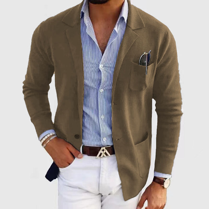 Herren lässiger Strickblazer im Sakko-Stil mit Brusttasche und aufgesetzten Taschen EB