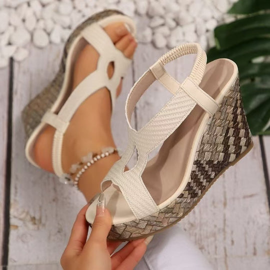 Damen Wedge-Sandalen mit geflochtener Oberfläche und komfortabler Fußbettung EB