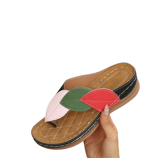 Damen Komfortable und stilvolle Zehentrenner-Sandalen mit einzigartigem Blattdesign EB