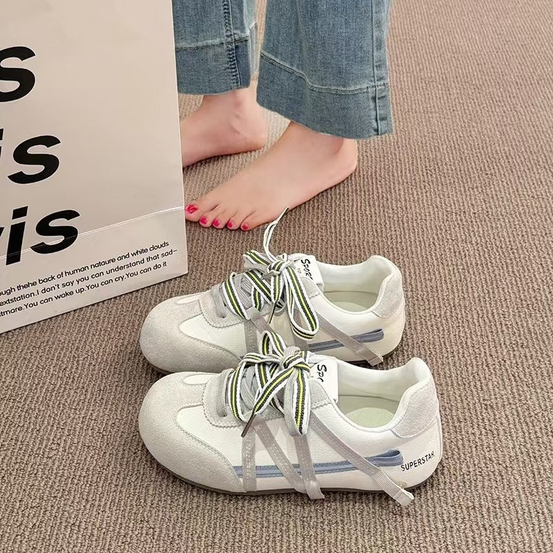Damen Modische Sneaker mit innovativer Schnürung und atmungsaktiver Innenstruktur EB