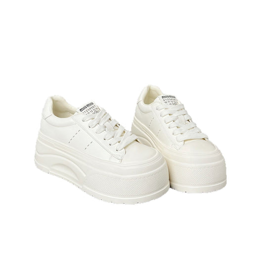Damen Plateau-Sneaker mit verstärkter Laufsohle und atmungsaktivem Obermaterial EB