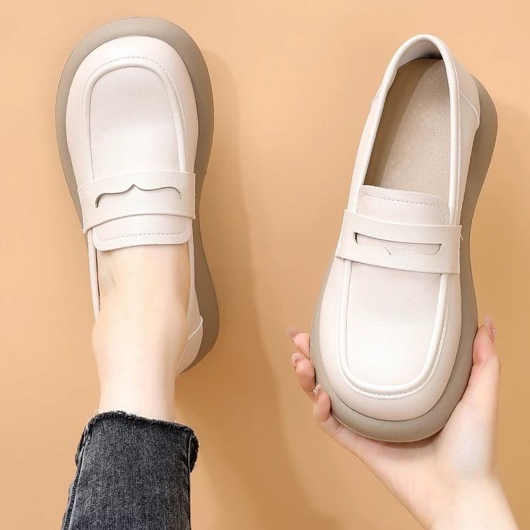 Damen Elegante Mokassins mit geschmeidiger Lederoberfläche und bequemer Passform EB