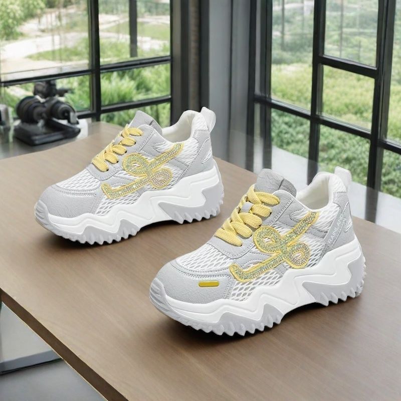 Damen Sportliche Chunky Sneakers mit atmungsaktivem Obermaterial EB