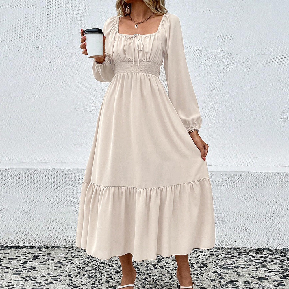 Damen gerafftes Midikleid mit Smok-Taillenbund, eckigem Ausschnitt, langen Puffärmeln und stufigem Volantrock Eichborn Berlin