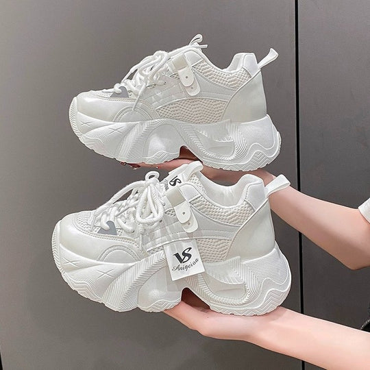Damen Trendige Chunky Sneakers mit atmungsaktivem Mesh-Obermaterial und innovativem Sohlenprofil EB