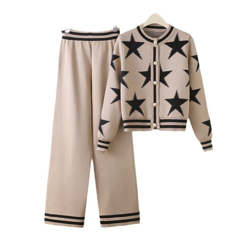Damen modisches Strick-Loungewear-Set mit Sternenmuster und kontrastierenden Details EB