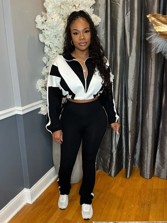 Damen Sportliches Zweiteiliges Set mit cropped Jacke und figurbetonten Leggings EB