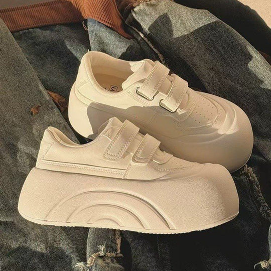 Damen Plattform-Sneaker mit verstellbaren Klettverschlüssen und komfortabler Dämpfung EB