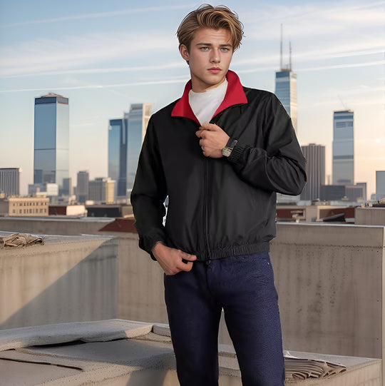 Herren leichte Windjacke mit hochabschließendem Kragen und praktischen Reißverschlusstaschen EB
