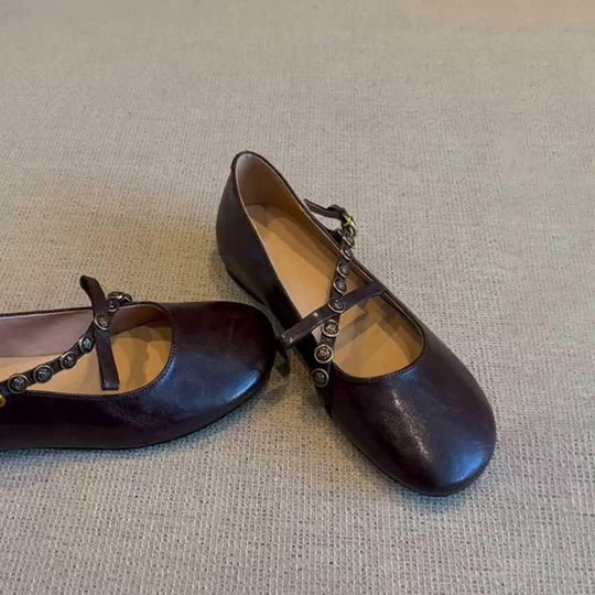 Damen Elegante Ballerina-Schuhe mit dekorativen Knopfdetails EB