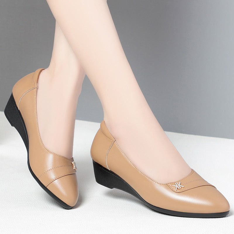Damen elegante Wedge-Pumps mit modischem Riemchen und bequemem Fußbett EB