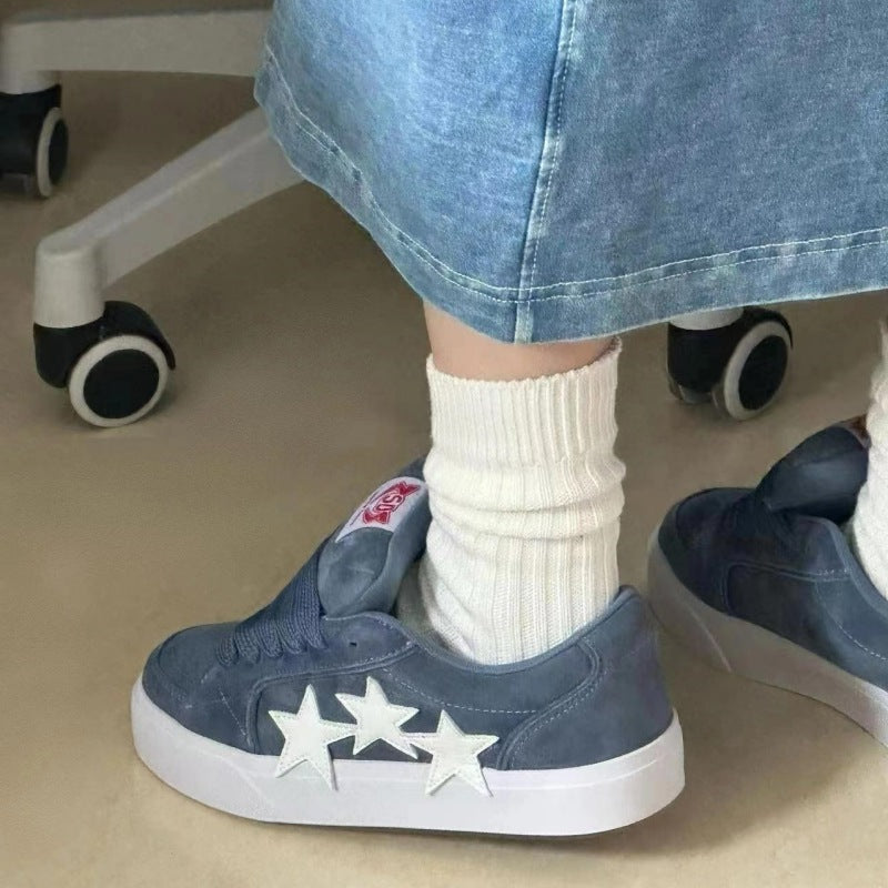 Damen Sneakers mit stylischen Sternen-Applikationen EB