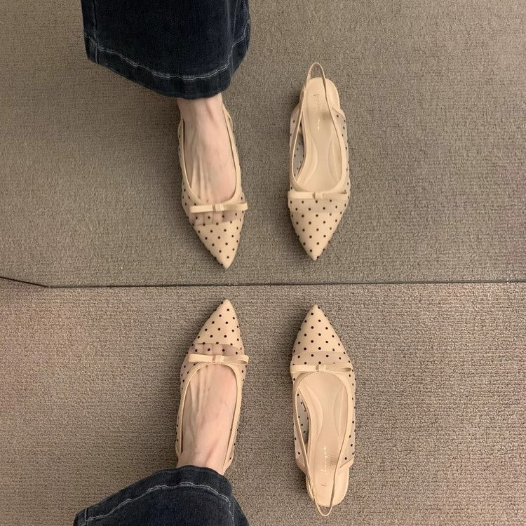 Damen Slingback Pumps aus transparentem Material mit dezentem Punktedesign EB