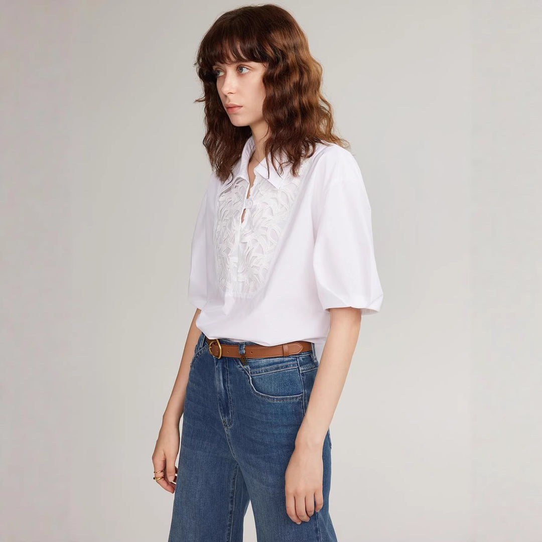 Damen Elegante Bluse mit traumhaftem Stickdesign und Knopfdetails EB