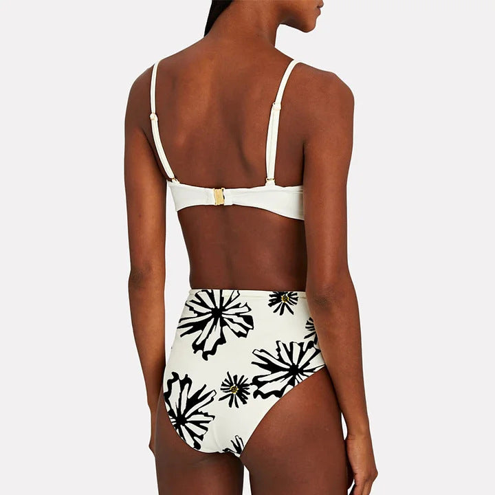Damen Bikiniset mit besonderem Blumendekor und langem Wickelrock EB