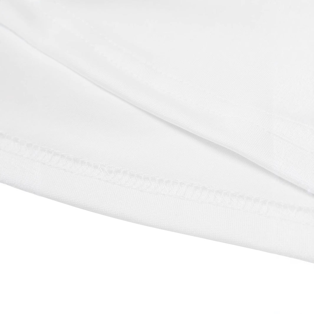 Damen Crop-T-Shirt mit frechem Kirschmotiv und verspielt künstlerischem Design EB