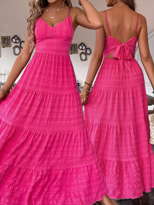 Damen Maxikleid mit schwingendem Rock und zarten Spaghettiträgern EB
