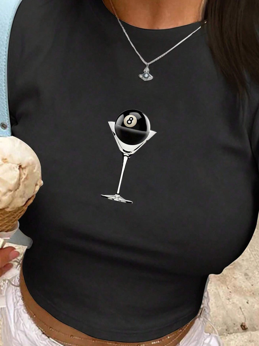 Damen Crop-T-Shirt mit künstlerischem Statementdruck EB