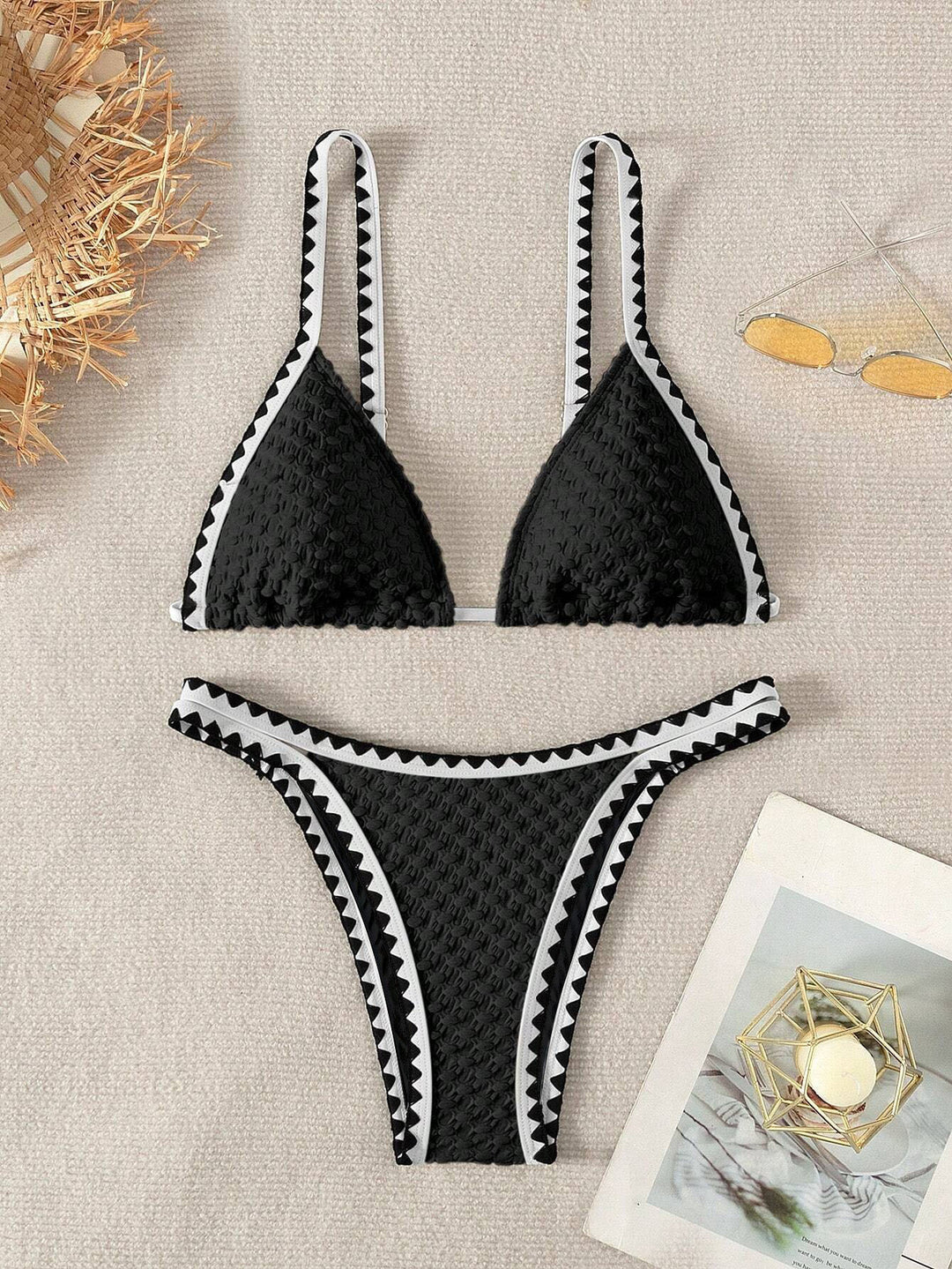 Damen Triangel-Bikini mit raffiniertem Häkelmuster EB