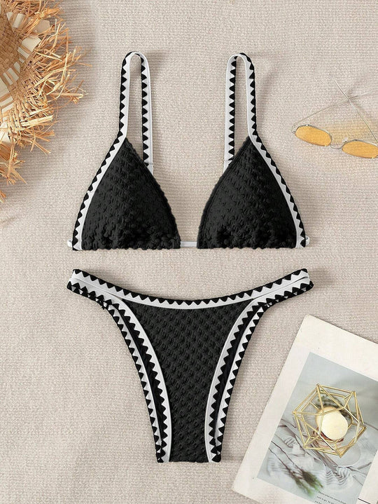 Damen Triangel-Bikini mit raffiniertem Häkelmuster EB