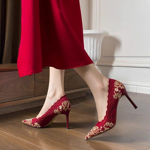 Damen elegante High Heels mit floralem Spitzenbesatz EB