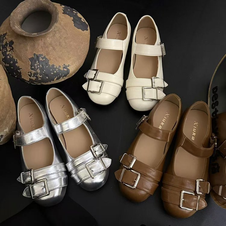 Damen Ballerinas mit modischen Schnallen und bequemer Innensohle EB