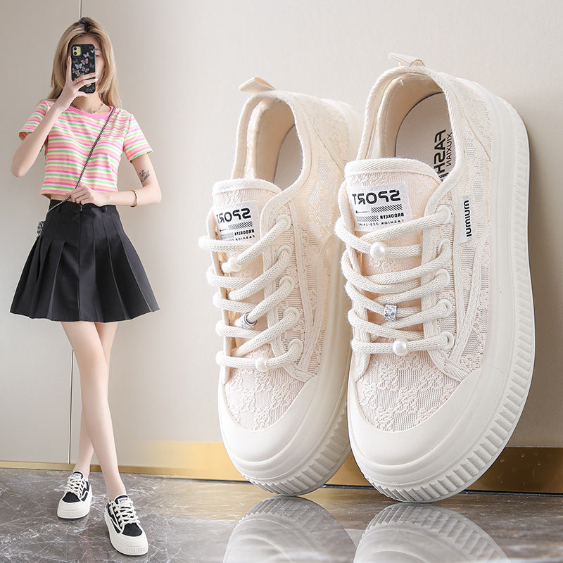 Damen Komfortable Sneaker mit dicker Sohle und einzigartigem Design EB