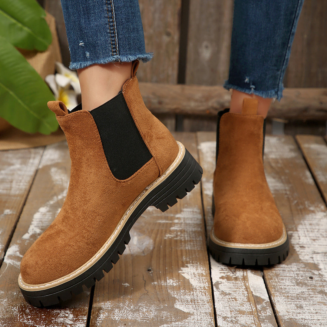 Damen nan Chelsea-Boots mit profilierter Traktorsohle und elastischen Seiteneinsätzen EB